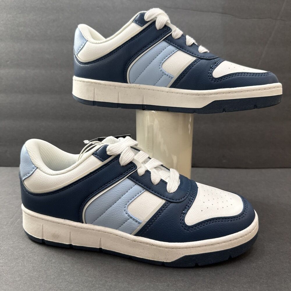 Art Class Zayne Court Sneakers boys size 4 school stylish Blue Lace-Ups Casual